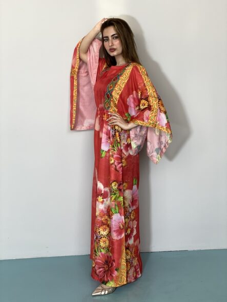 Aneeqa Floaty dress