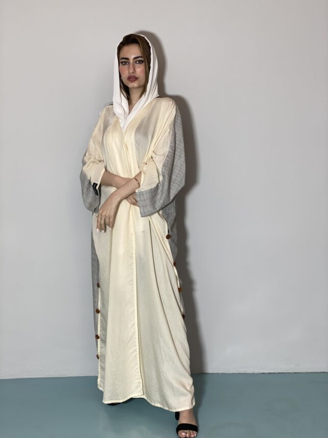 By Mariams V-neck Abaya