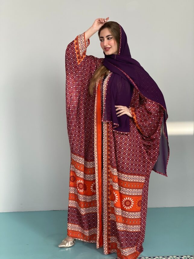 Bisht , Checkered with chiffon materials