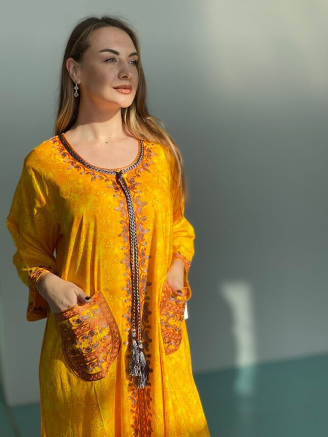 Modern Jalabya, cotton material w/ Moroccan embroidery