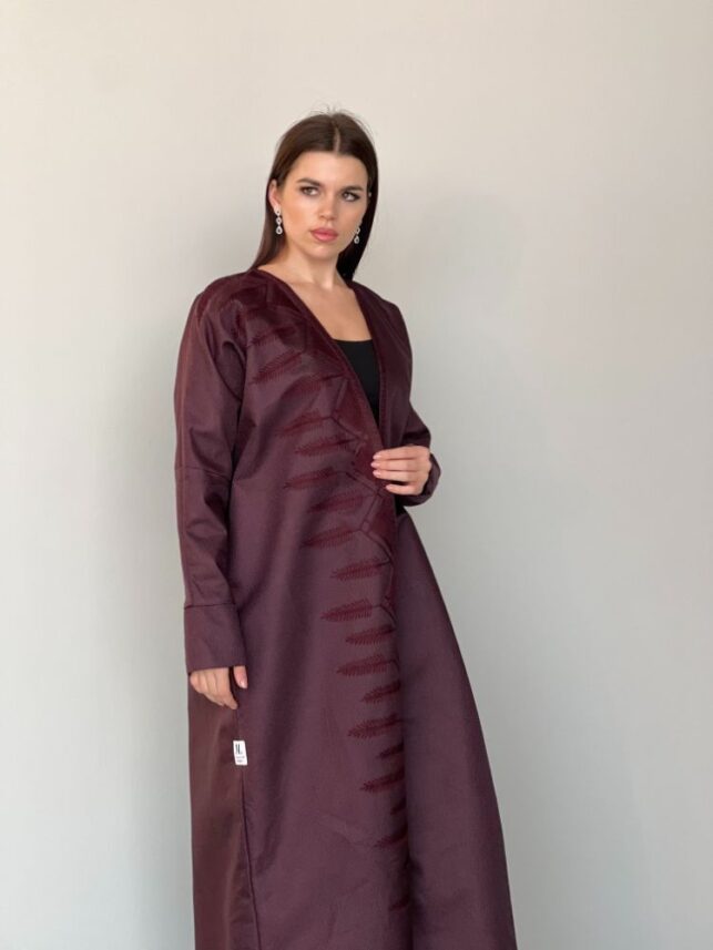 Long winter coat, leafy embroidery nylon materials