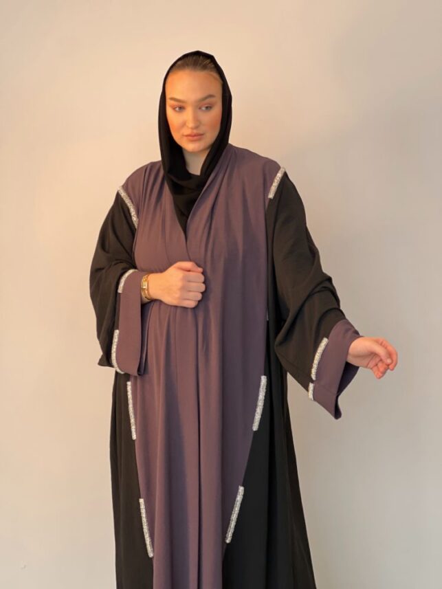 Classic abaya, crepe materials