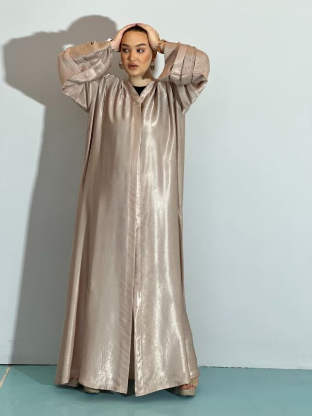 Glossy Abaya w/ elegant style georgette materials