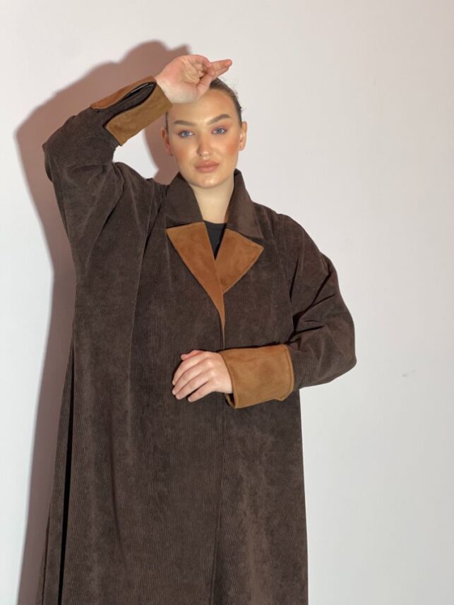 Long coat corduroy & leather materials