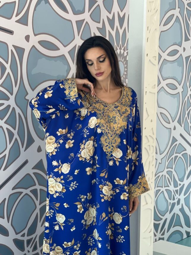 Modern Designed Jalabya With Silky Materials - +973 Artisanat