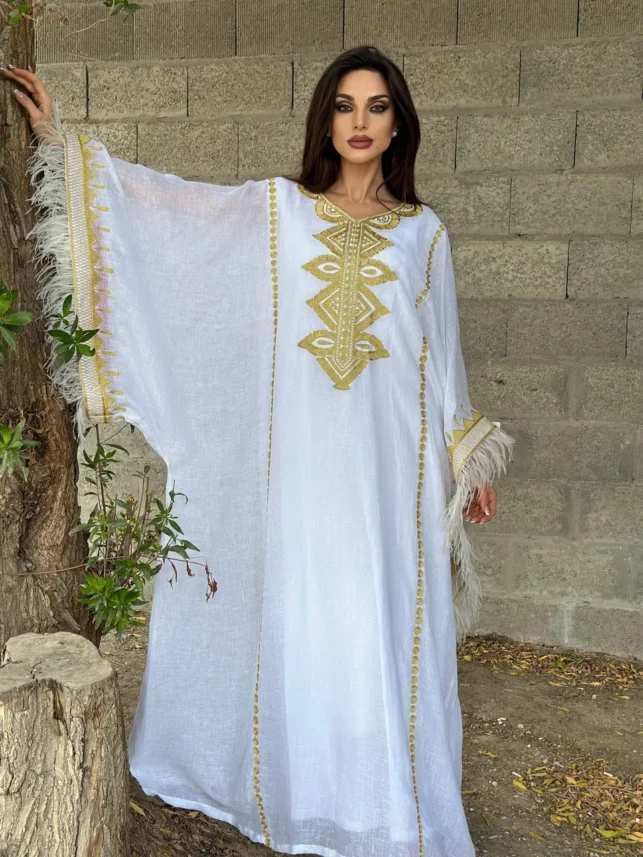 Bisht with fur & embroidery , linen materials