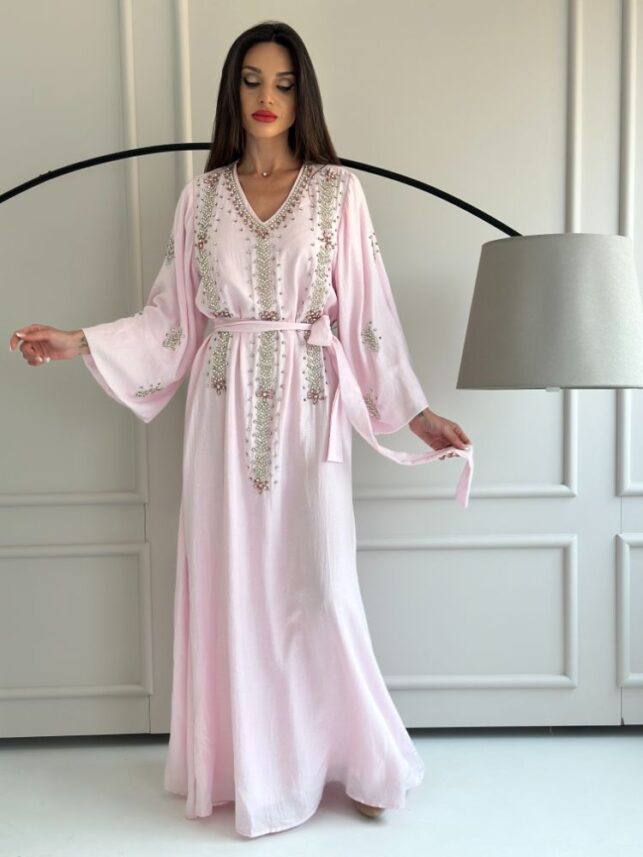 Beaded dress w/belt, fine crepe materials