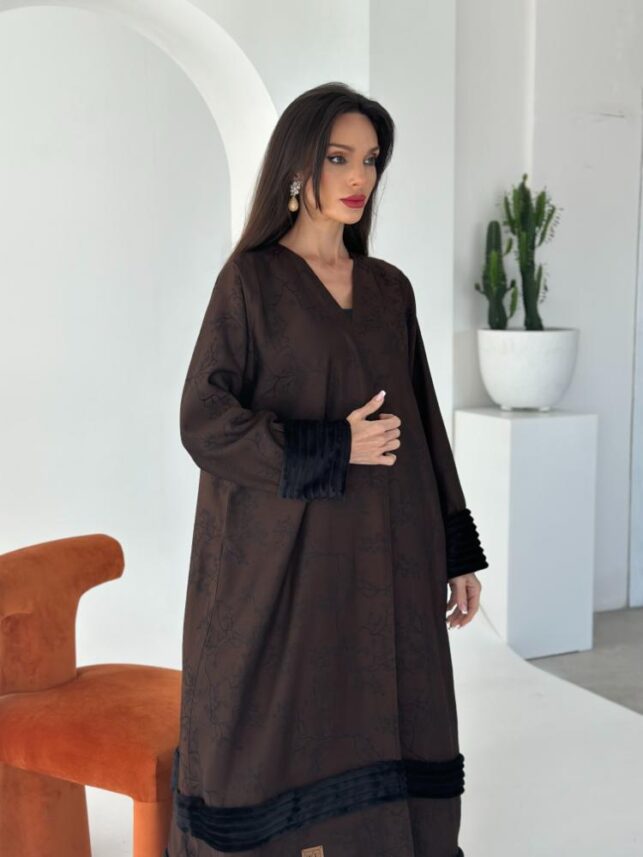 Thin embroidery winter collection with fur, jacquard materials