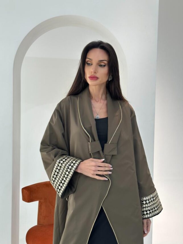 Trench coat, Nylon materials