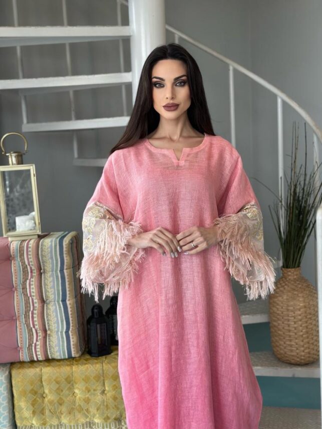 Dainty with fur Jalabiya, linen materials