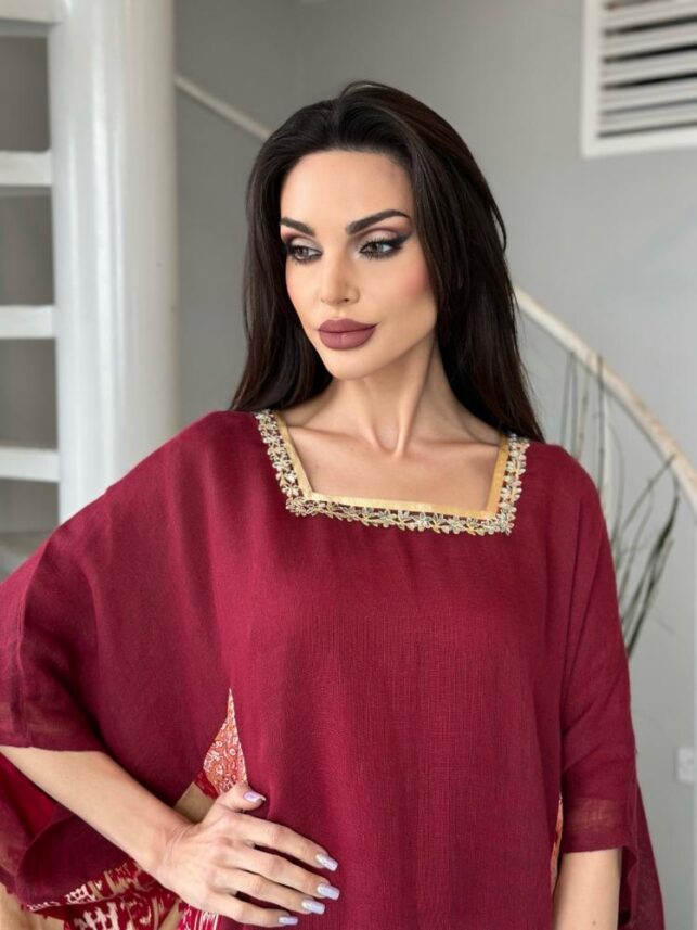 Loose dainty jalabiya, with flower designed linen materials