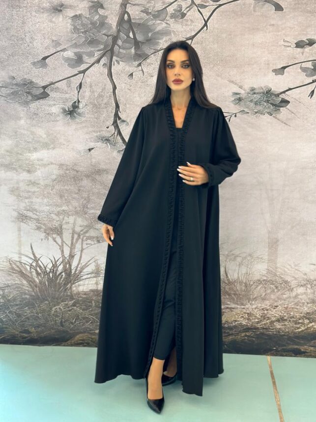 Modern abaya, Crepe materials