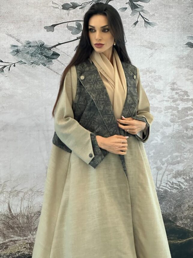 Vest type abaya, dual color combi, Fine crepe materials