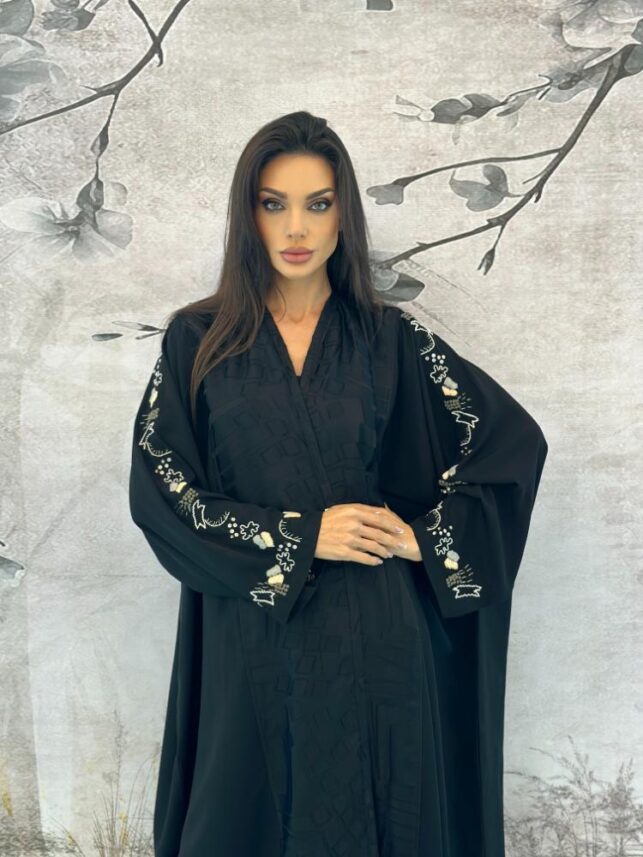Embroidery abaya, Crepe materials