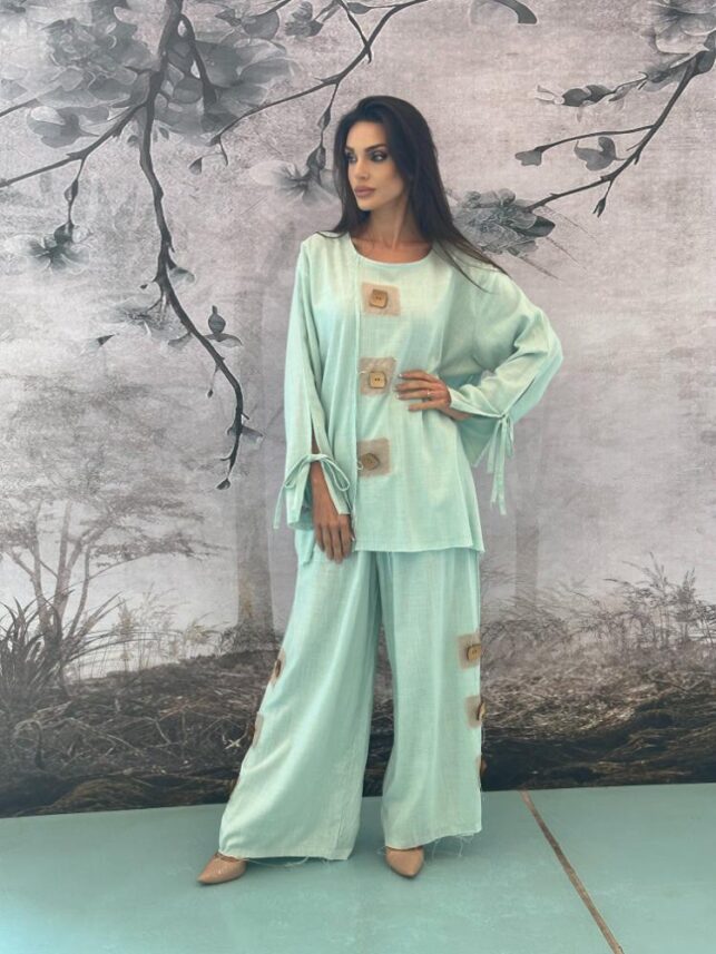 Top & Trousers w/ big native buttons, Linen materials