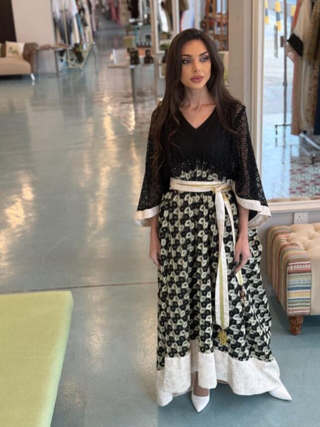 Embroidery Jalabiya w/ belt full laces, Linen & crepe materials
