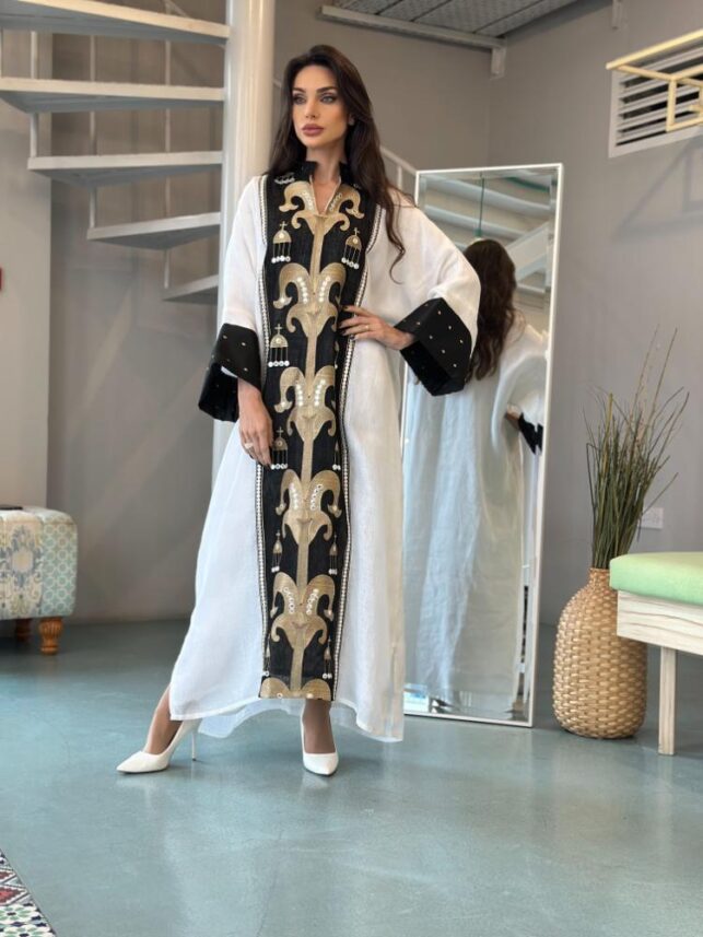 White Dainty Jalabiya w/ Arabic design, Linen materials