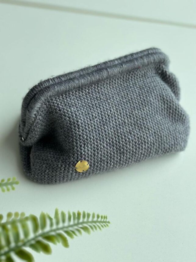 Woolen Clutch bag, Woolen materials
