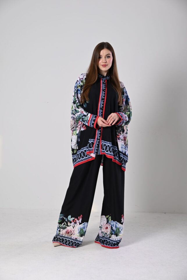Printed Cardigan w/ Trousers, Satin Materials